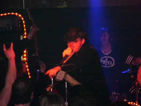2002